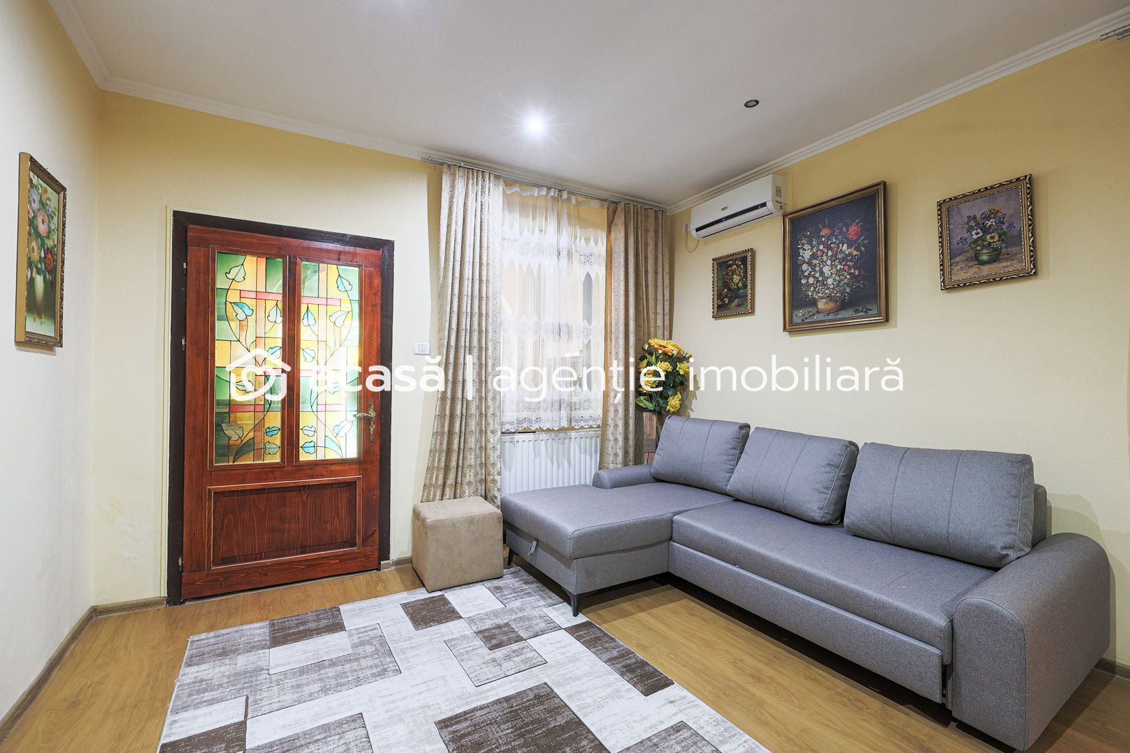 Apartament central, strada Episcopiei cu loc de parcare Comision 0 - Poză 4