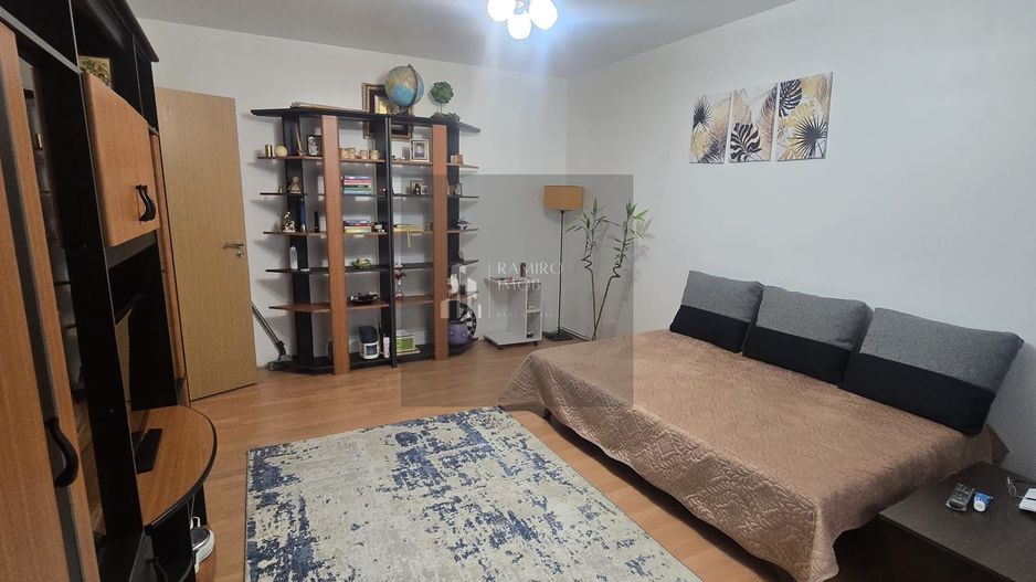 3 camere 5 minute METROU 1 DECEMBRIE/decomandat/centrala - Poză 1