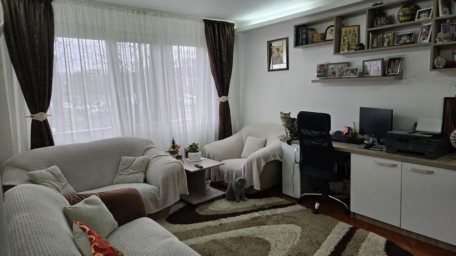 Vanzare Apartament 3 camere, Bld. Brancoveanu , Izvorul Rece - Poză 1