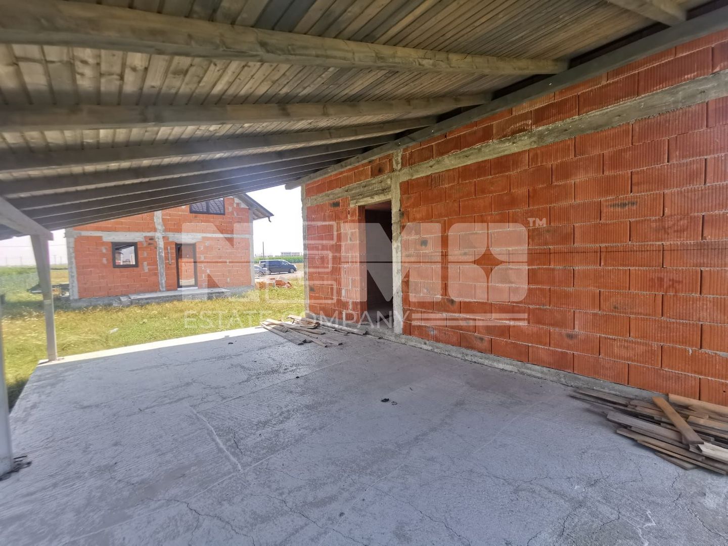 Casă la roșu | 144 mp utili + 7 ari teren | Frătăuții Vechi, Suceava - Poză 3