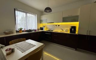 Casă de închiriat Odai-Otopeni| curte 300 mp | panouri fotovoltaice - Poză 6