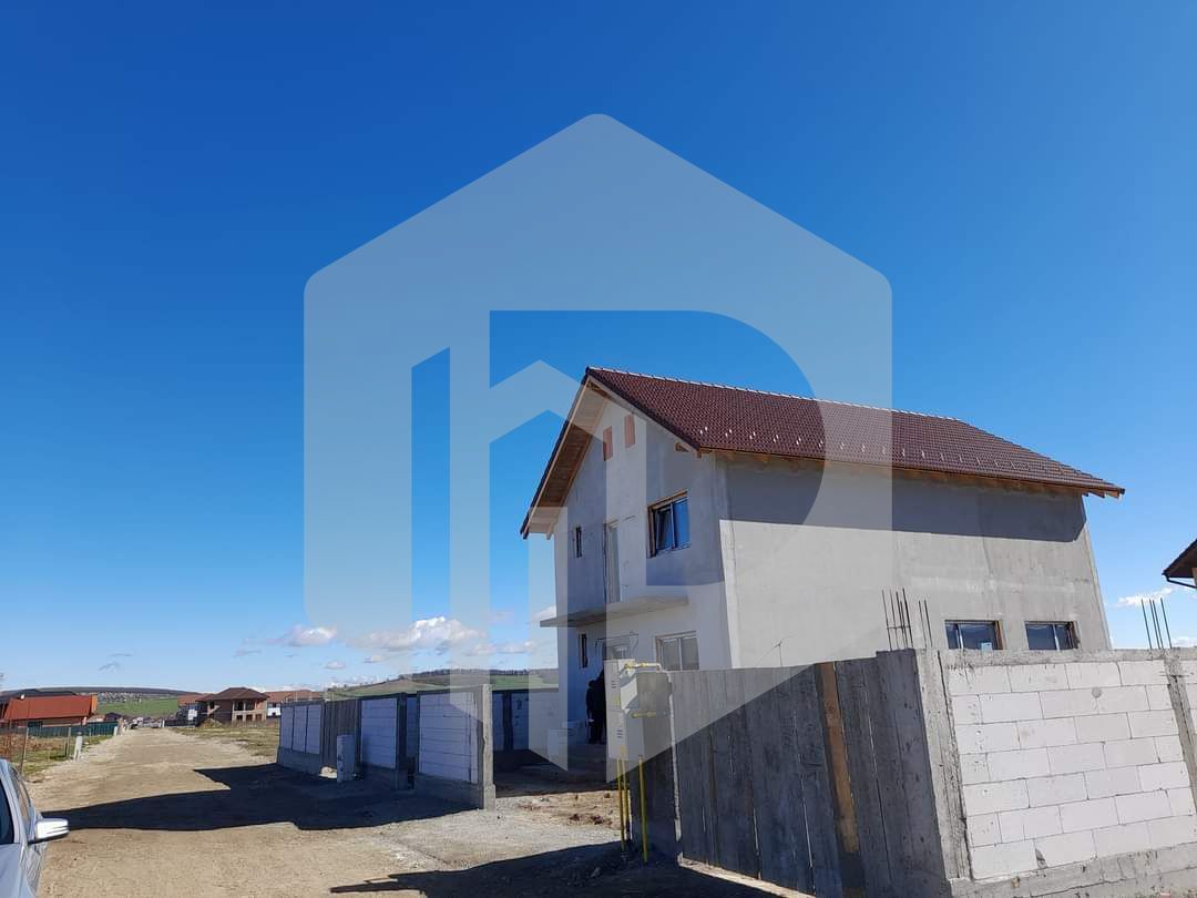 Casa individuala in Cristian | 5 camere | 4 Dormitoare | 158mpu - Poză 1