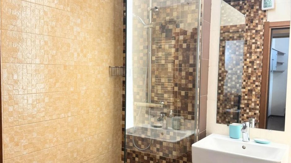 Apartament cu 2 camere complet utilat - Poză 4