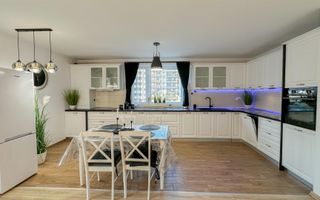 Apartament superb 2 camere + parcare Urban Coresi - Poză 3