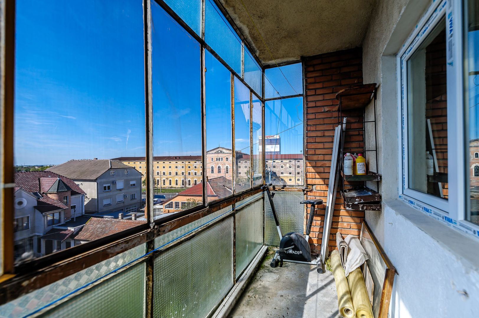 VANDUT! Apartament spatios - 2 camere – 76 mp - Vlaicu, Arad - Poză 8