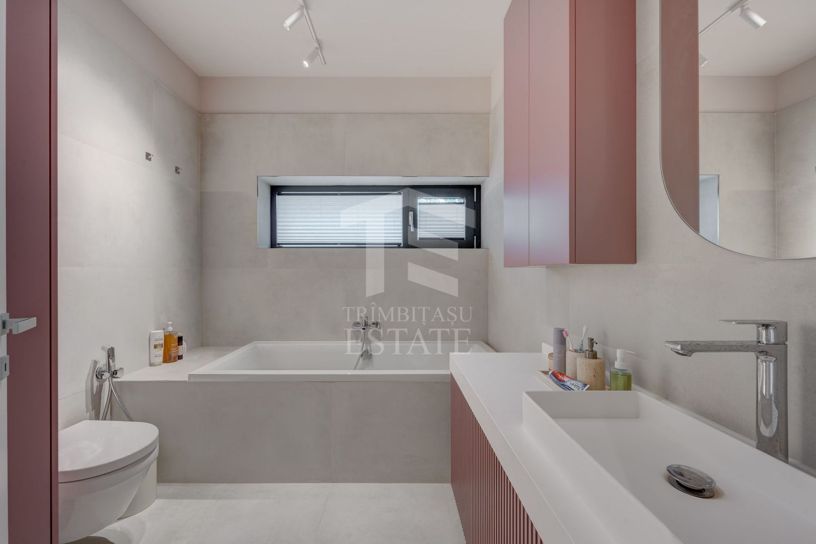 Duplex mobilat utilat,gradina, Tunari parc - Poză 14
