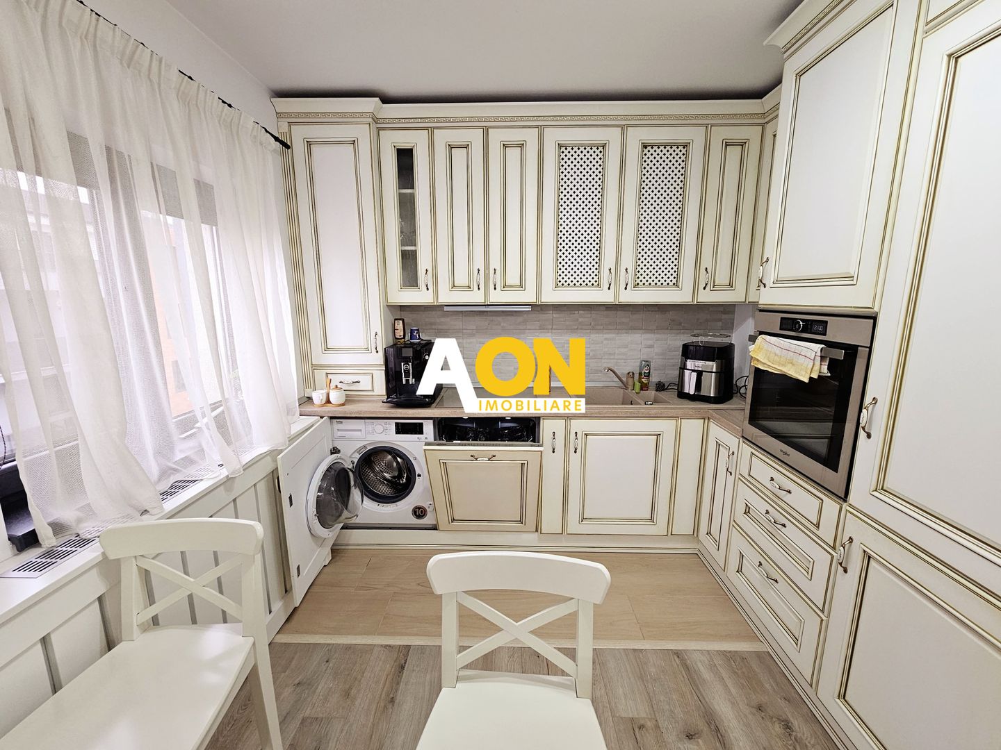 Apartament 3 Camere Bloc Nou, Zona Cetate - Poză 5