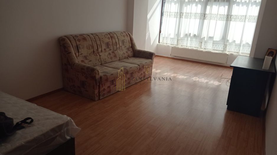 Apartament 2 camere de închiriat – zonă centrală - Poză 2