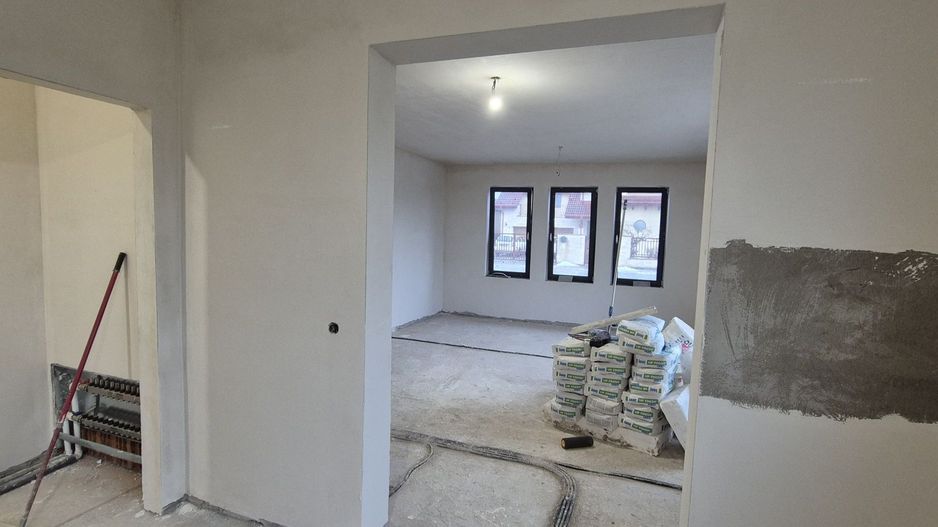 BRASADAS vinde casa 2025 cu 3 dormitoare zona Dara. - Poză 5