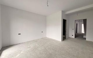 DUPLEX de vanzare | 180 mp + 320 mp curte | EUROPA - Poză 3