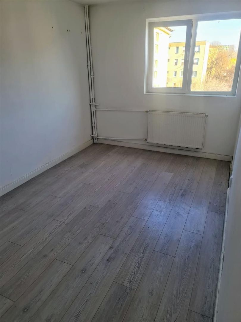 Garsoniera zona Rogerius - Poză 3