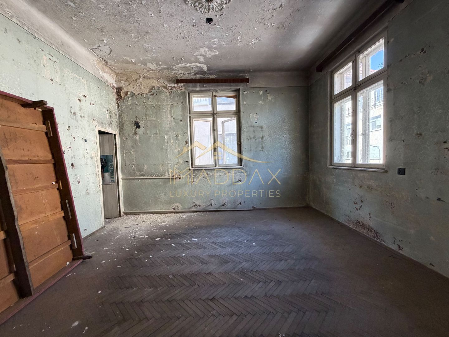 Vila cu 10 camere *540mp* // Zona Titulescu - Poză 8