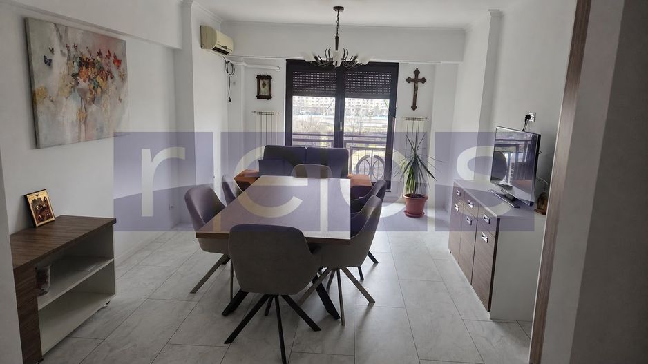 VANZARE 4 CAMERE DECOMANDAT UNIRII- FANTANI - Poză 1