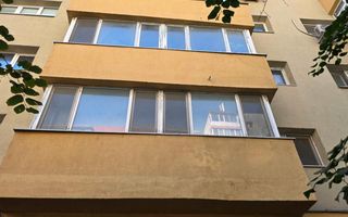 Parcul Circului | Apartament 4 camere 94mp | Necesita renovare | Bloc 1981 - Poză 2