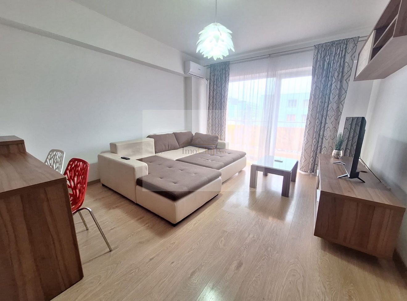 INCHIRIERE 2 camere, parcare subterană – Iulius Mall- Pet friendly - Poză 2