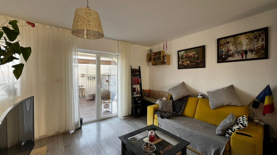 Casa de vanzare , mobilata si utilata, Sanandrei. - Poză 1