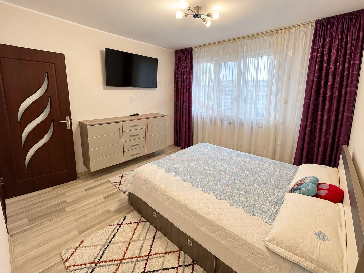 🏡 Apartament cu 3 camere de închiriat – Micro 20, 450 €/lună - Poză 5