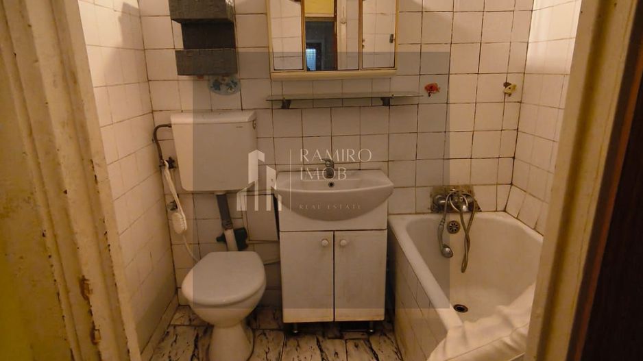 Apartament 3 camere | Zona 1 Decembrie 1918 / Titan - Poză 1