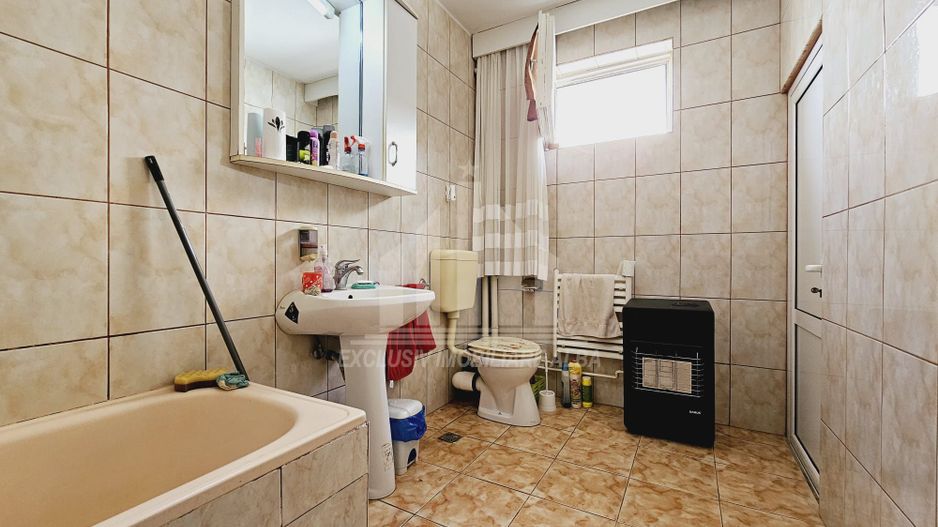 Casa individuala de vanzare, Cetate - Poză 12