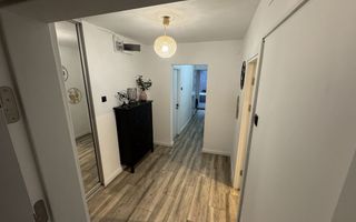 De Închiriat: Apartament 3 Camere la Metrou Brâncoveanu - Poză 3