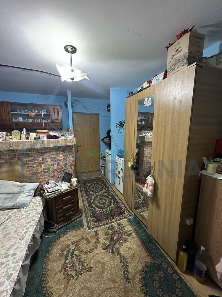 Vand garsoniera facuta din camera de camin Nicolina, Mathaus - Poză 1