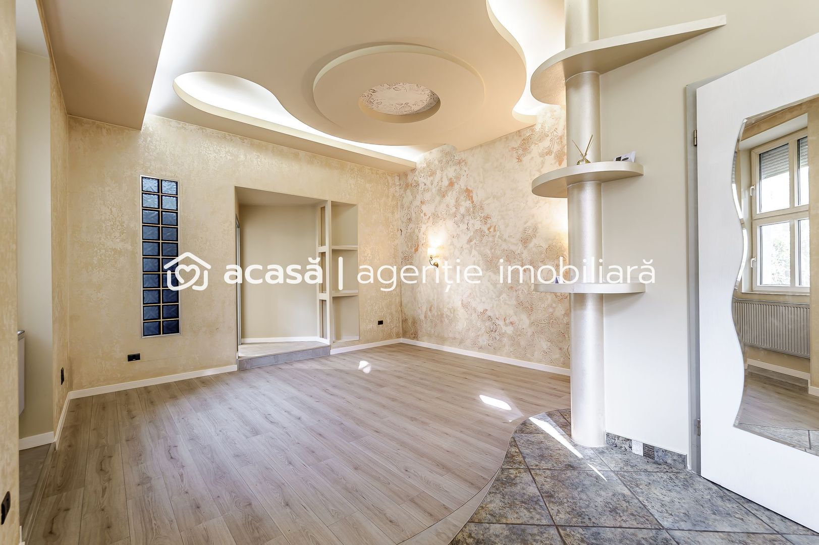 Apartament ultracentral, complet renovat, Strada Eminescu nr. 7 - Poză 4