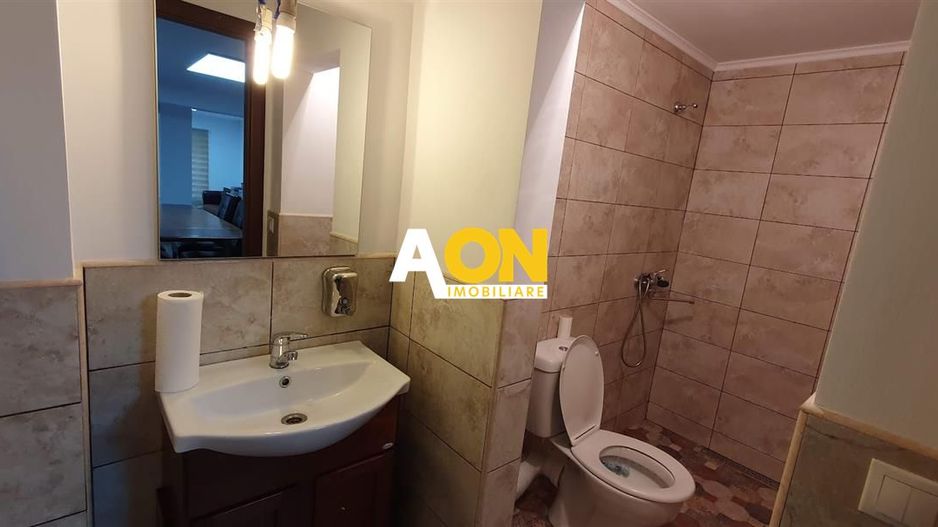 Spatiu comercial sau de birou 51 mp Cetate - Poză 9