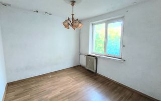 Apartament 3 camere semidecomandat Berceni - Poză 1