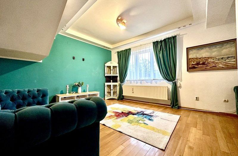 Casa la intrare în Ghiroda - Poză 6