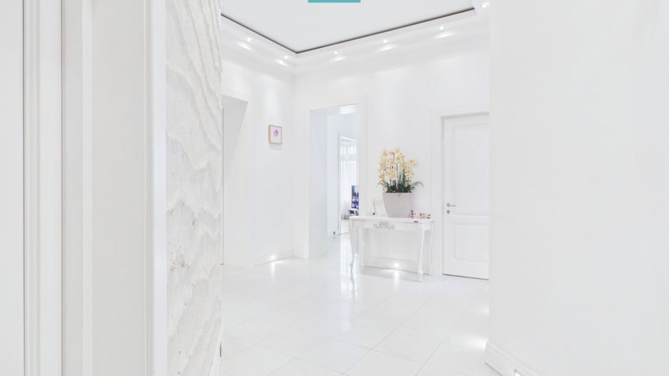 Apartament deosebit în clădire istorică central - Poză 9