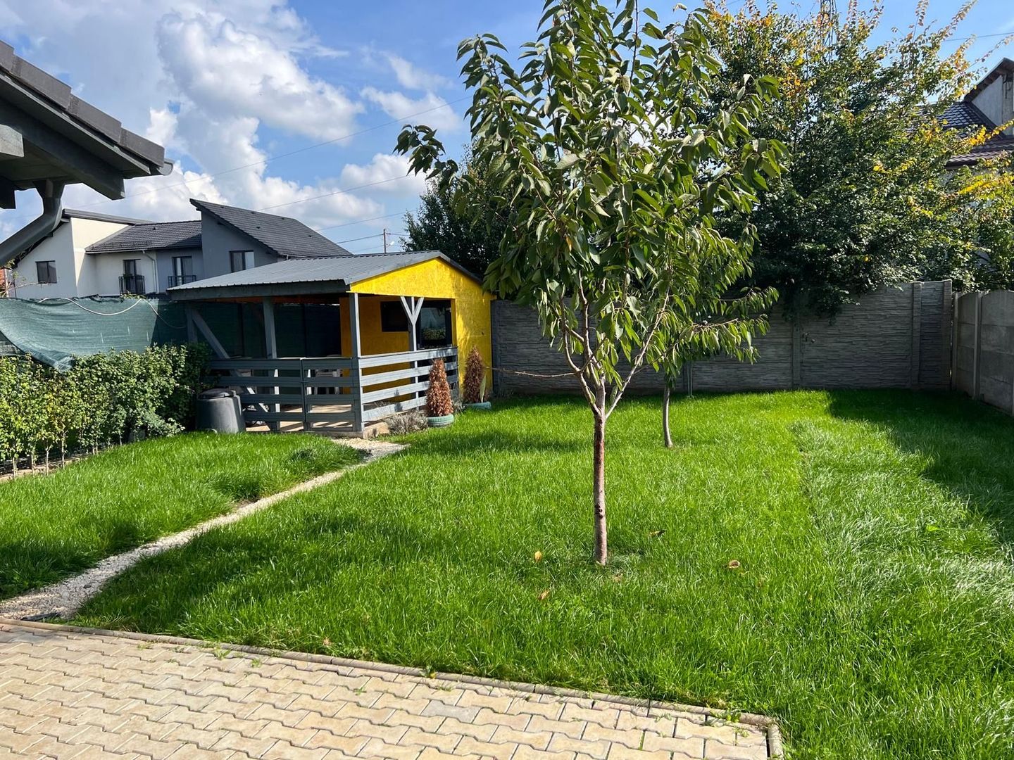 Duplex de închiriat în Dumbrăvița – 4 camere, 130 mp, teren 360 mp - Poză 2