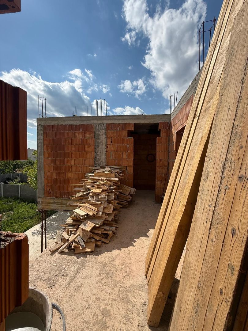 Duplex la rosu - 3 dormitare- Dumbravita - Poză 14