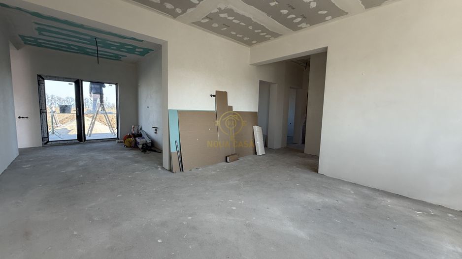 Casa 3 Dormitoare/Garaj/Terasa cu Teren Generos de  650MP - Poză 10