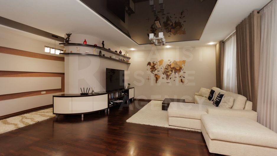 Vânzare, apartament, 3 camere, strada Nicolae Testemițanu, Telecentru - Poză 1