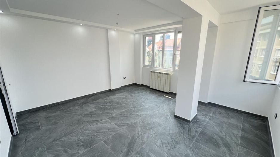 3 camere decomandat Ultracentral totul nou CENTRALA PROPRIE - Poză 19