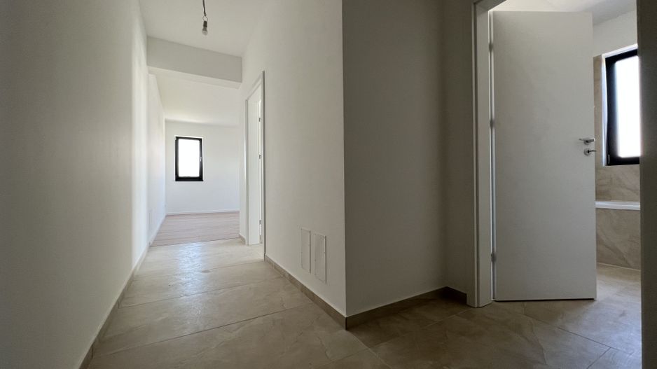 APARTAMENT CU 1 CAMERA - Poză 4