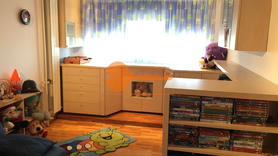 Vanzare 3 camere Vacaresti ( bloc 1985-aproape de metrou ) - Poză 37