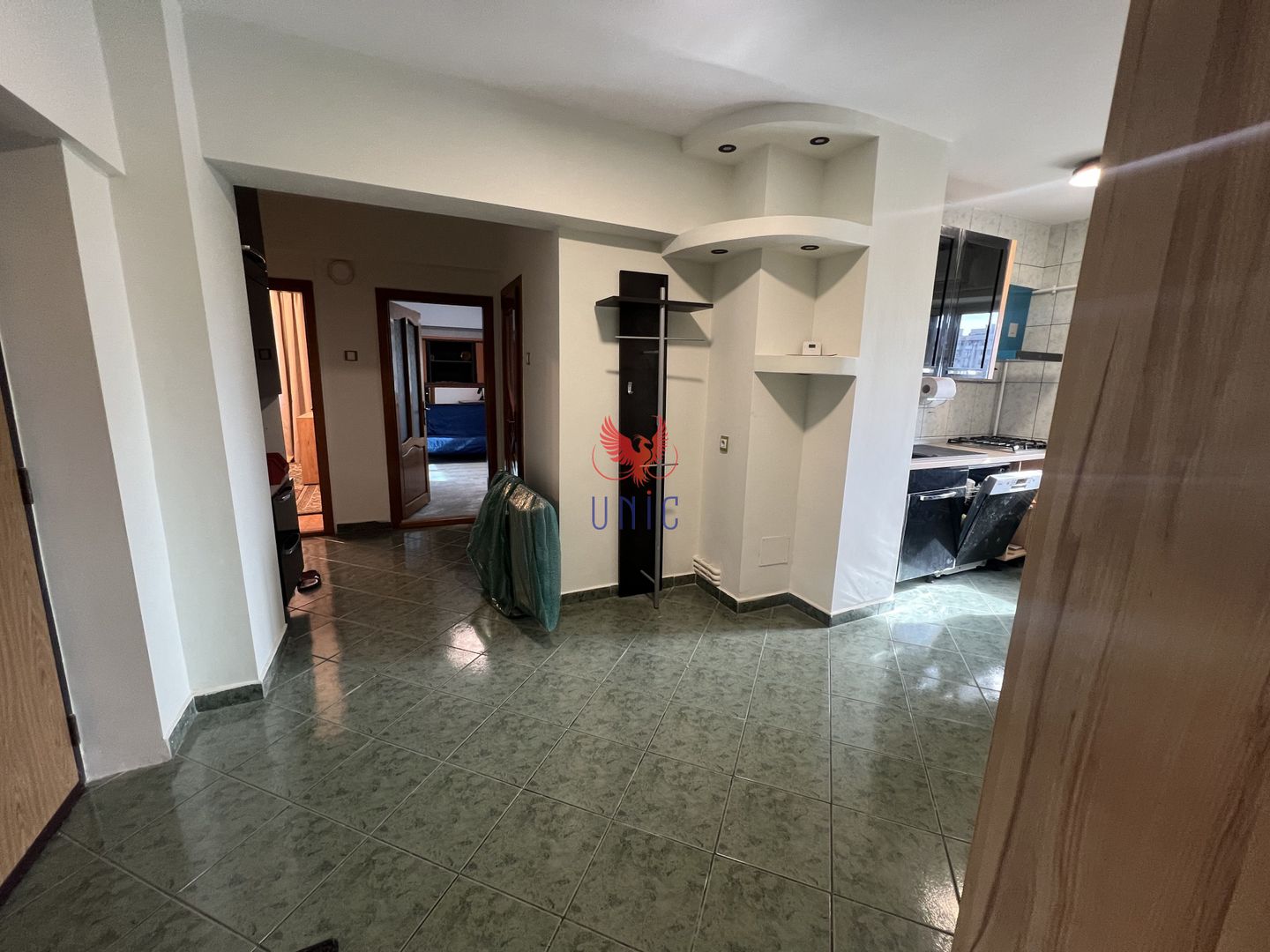 Apartament 3 camere Vis-A-Vis McDonalds - Poză 2