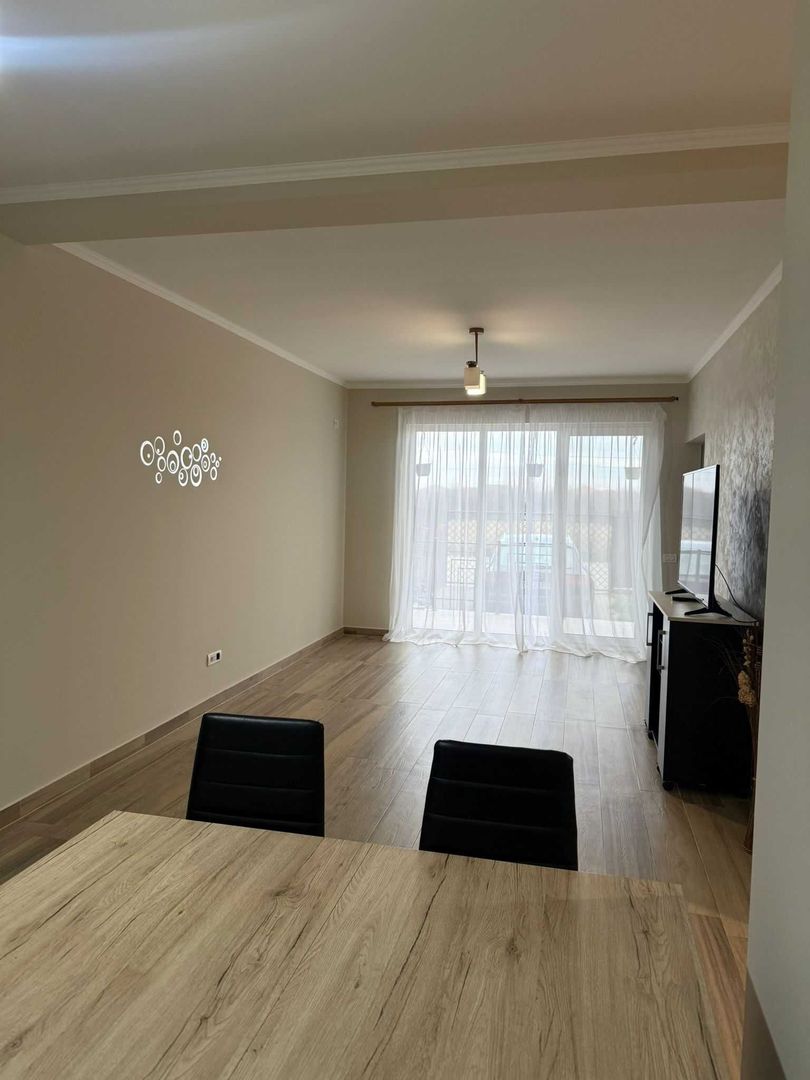 Apartament 3 camere Dumbravita bloc nou - Poză 1