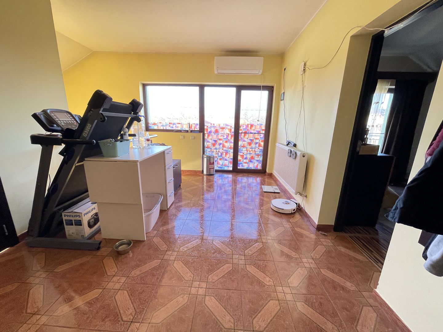 Casa spațioasă  P+1E,526 mp teren-strada liniștită. - Poză 8