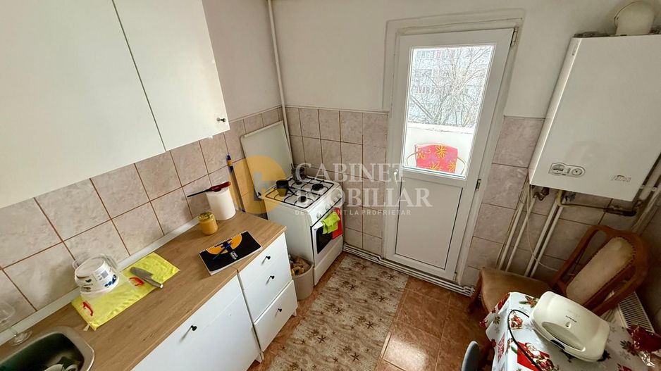 3 CAMERE DECOMANDAT---PACURARI-PETRU PONI--MOBILAT SI UTILAT - Poză 6