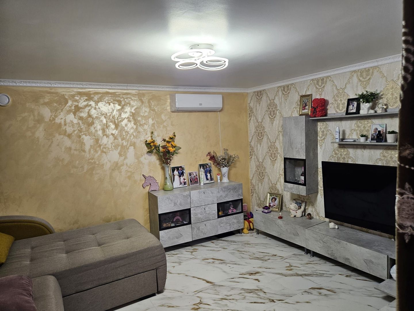 Vanzare casa Tudor Vladimirescu, stradal, langa Mall - Poză 15