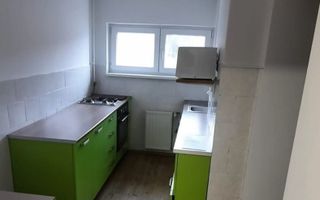 INCHIRIEZ APARTAMENT CU 2 CAMERE - Poză 4