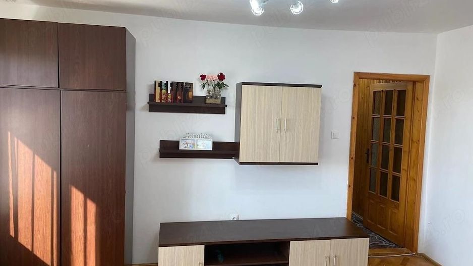 Complex-Studentesc | 2 camere | Mobilat si utilat - Poză 1