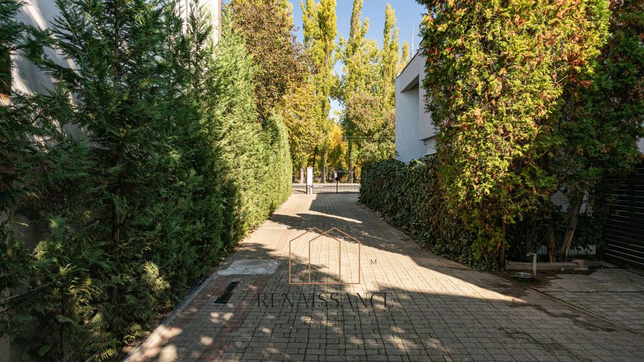 Timisoara - Girocului Vila 12 Camere 4 Bai | 497mp Utili 1373mp Teren - Poză 40