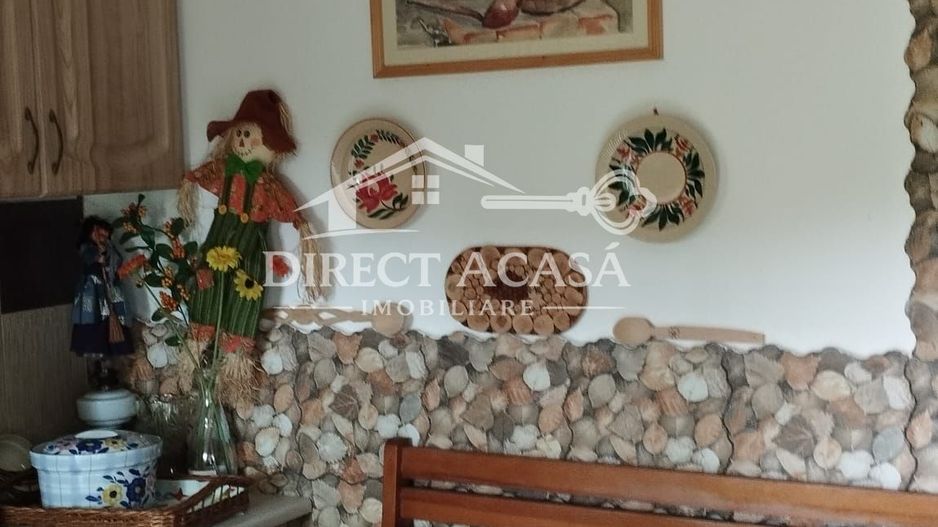 Casă cu teren 21,7 ari în Mitrești – posibilitate achiziție separat - Poză 10