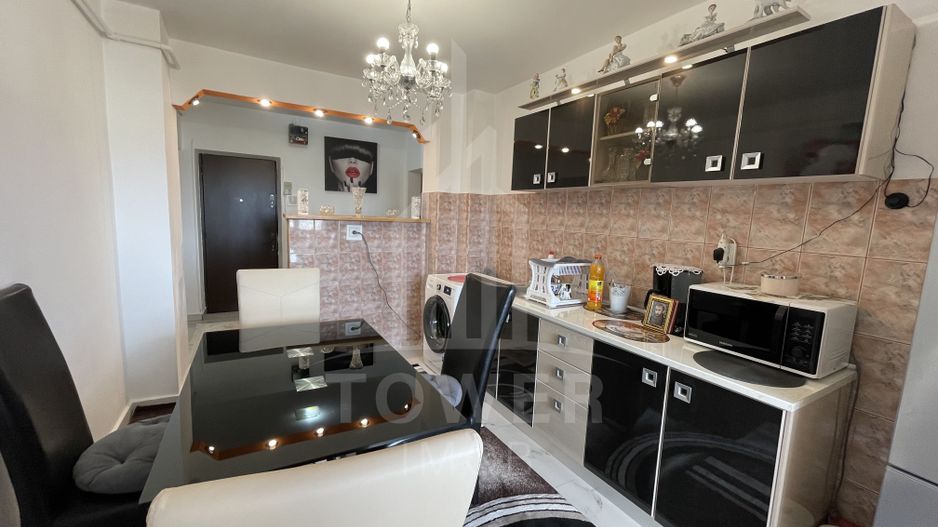 Apartament cu 4 camere, vedere panoramică și mobilat modern – Turnișor - Poză 12