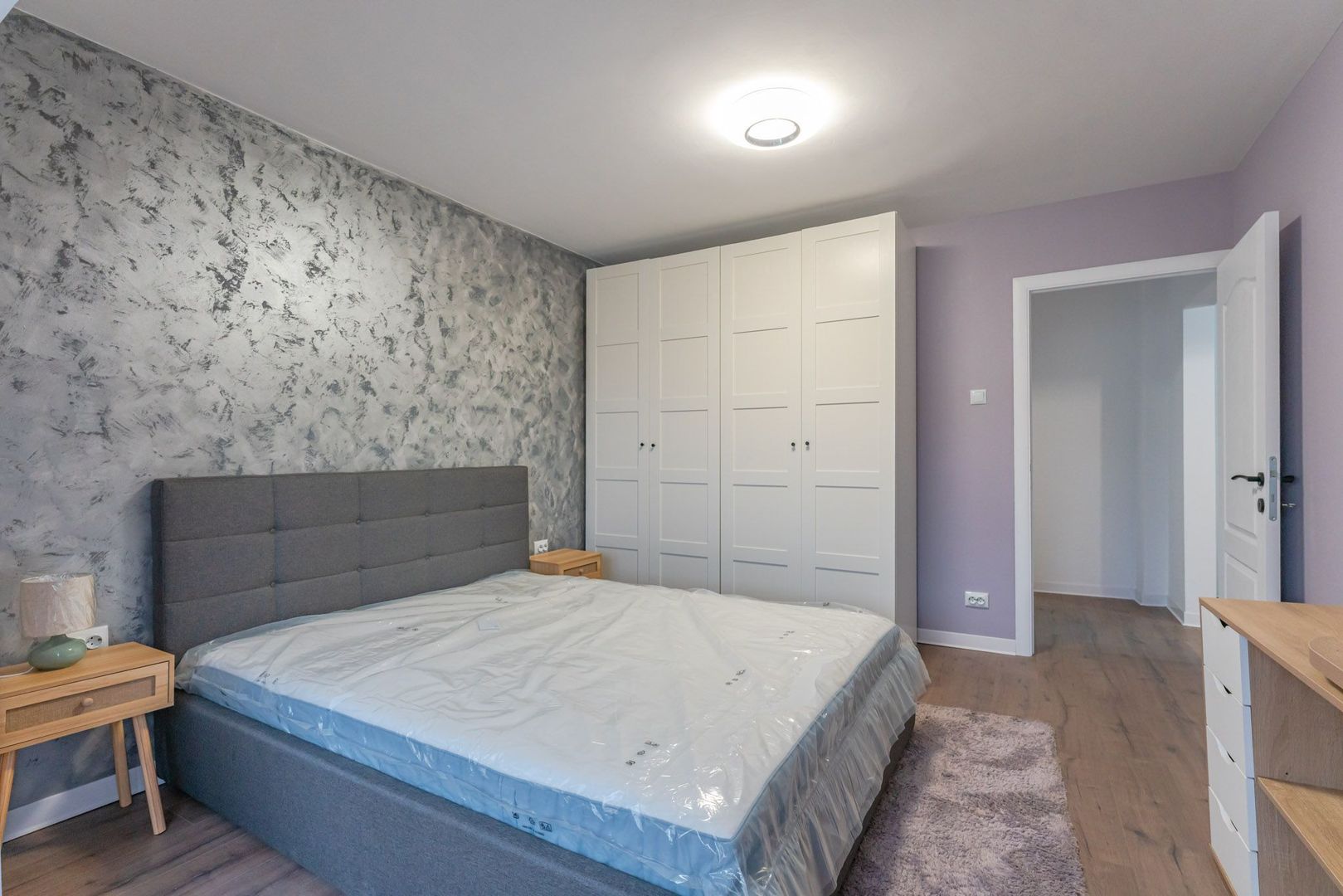 Chirie 2 camere Astra Brașov: 57 mp, AC și două balcoane închise - Poză 12