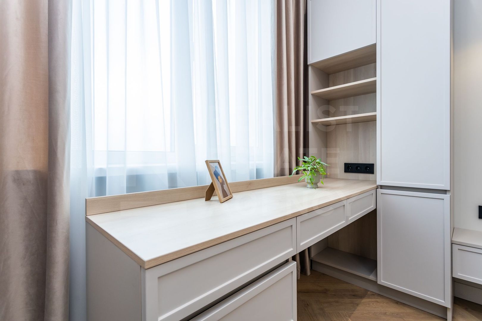 Vânzare, apartament, 2 camere, str. Vasile Lupu, Buiucani - Poză 2