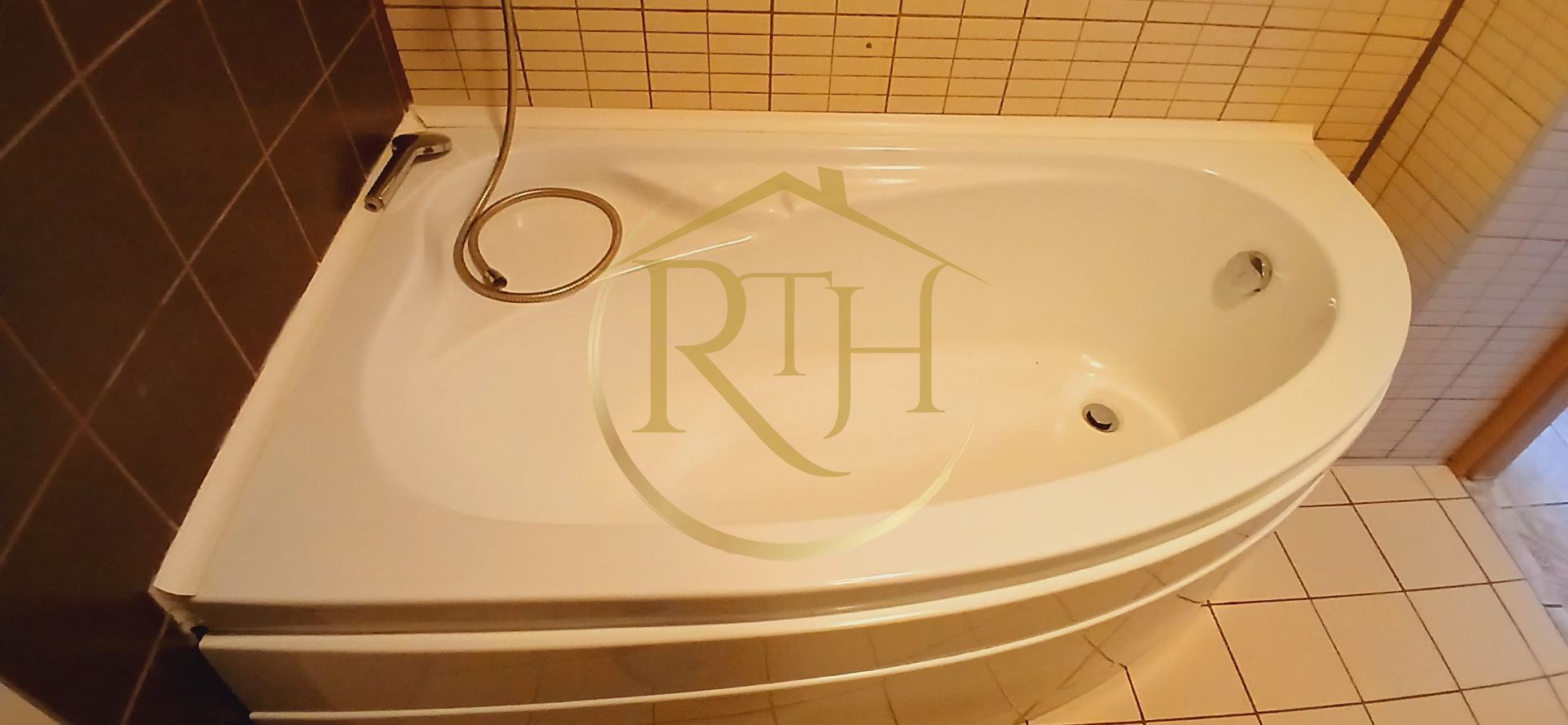 Oferim spre vanzare apartament cu 3 camere, decomandat,  zona Lipovei - Poză 16